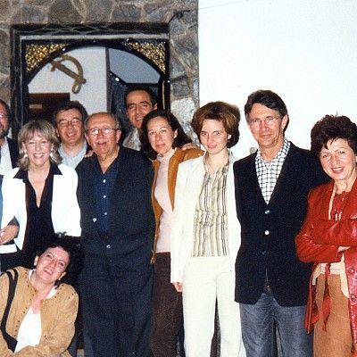 2003, Motril, Granada. Rafael Guillén al centro